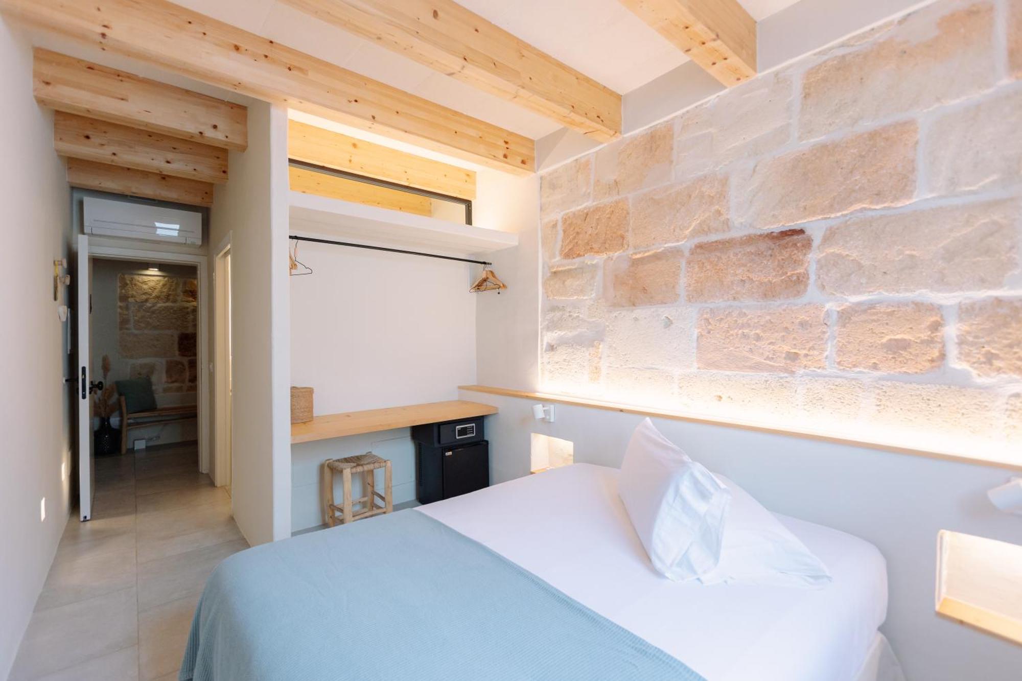 Marosi Boutique Hotel Сьюдадела Экстерьер фото