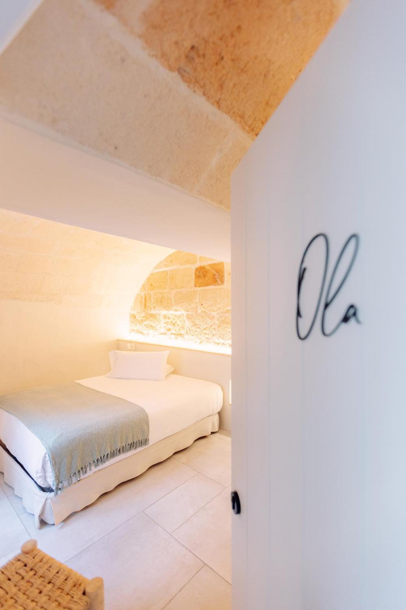 Marosi Boutique Hotel Сьюдадела Экстерьер фото